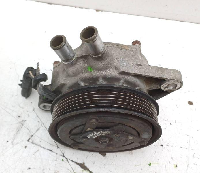 Jeep Cherokee KJ 2001-2008 suv 2.8 CRD diesel 120 kW 2006  Vodná pumpa 4181000013 A6652030018 55037539AA