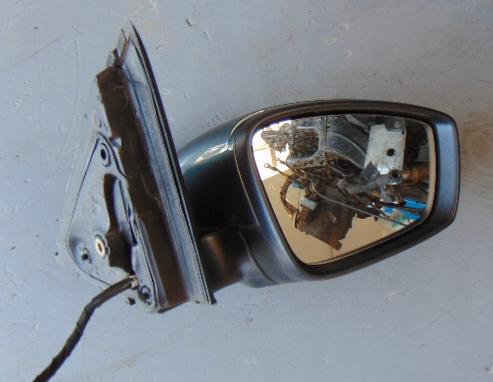 Skoda Fabia III 2014- hatchback 1.0 MPI petrol MT 55 kW 2015  Spätné zrkadlo vonkajšie pravé 6V1857408F LF7Y