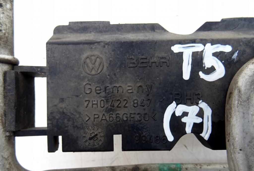 Volkswagen Transporter T5 2003-2015 hatchback 2.5 TDI diesel MT 96 kW 2004  Chladič 7H0422885