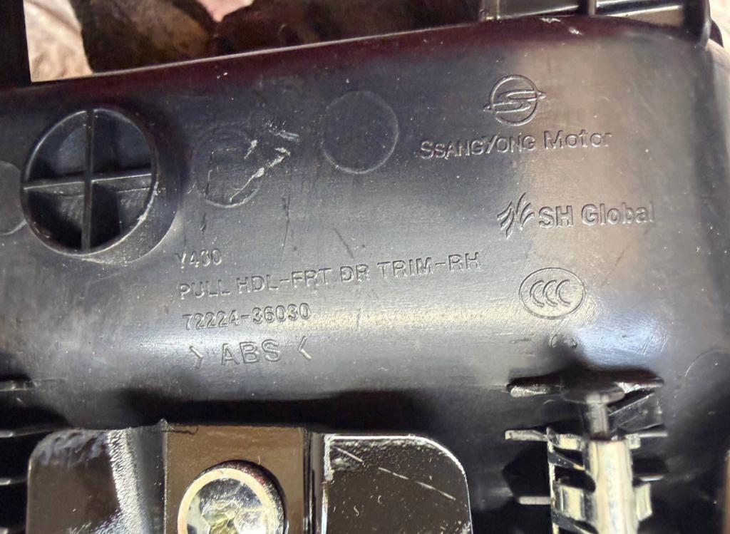 SsangYong Rexton II 2017- suv   Prepínač ovládania okna predný ľavý 72224-36030