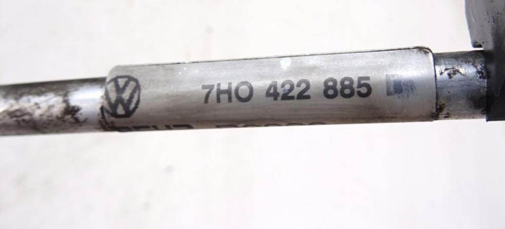 Volkswagen Transporter T5 2003-2015 hatchback 2.5 TDI diesel MT 96 kW 2004  Chladič 7H0422885