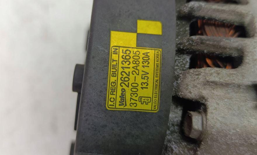 Hyundai I40 combi 1.7 CRDI diesel MT 100 kW 2013  Alternátor 373002A805