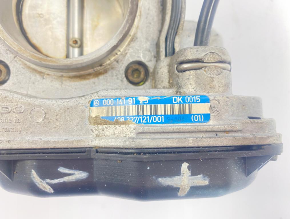 Mercedes C W202 1993-2001 combi 1.8 petrol MT 90 kW 1997  Škrtiaca klapka 0001419125