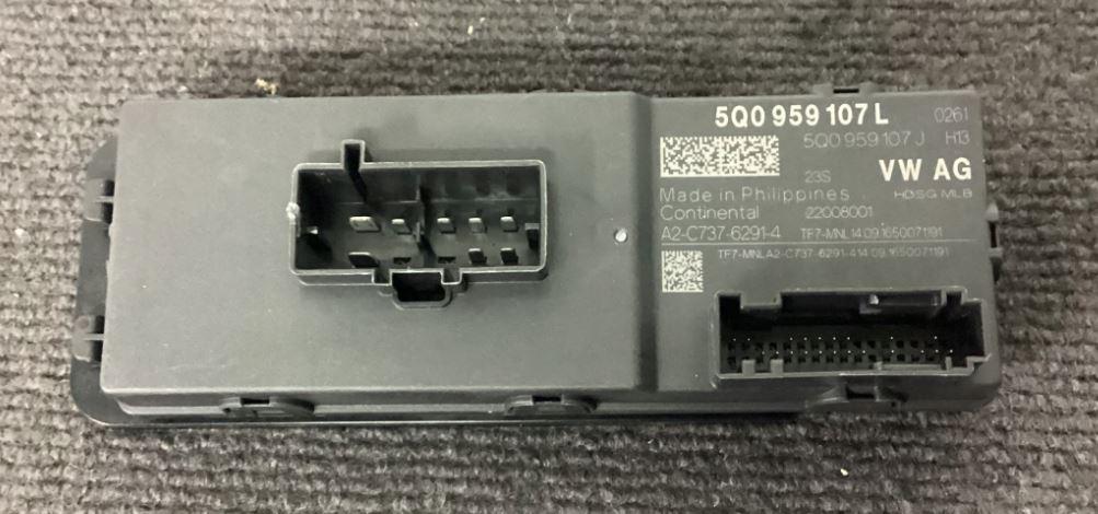 Skoda Superb III 2015-2024 combi   Modul 5Q0959107L