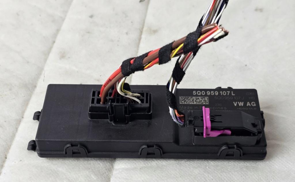 Skoda Superb III 2015-2024 combi   Modul 5Q0959107L