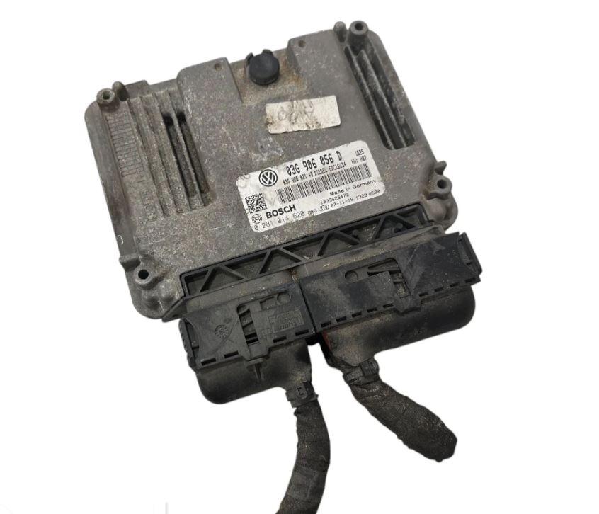 Volkswagen Golf V 2003-2009 hatchback 1.9 TDI diesel MT 66 kW 2004  Riadiaca jednotka motora 03G906056D 0281014620