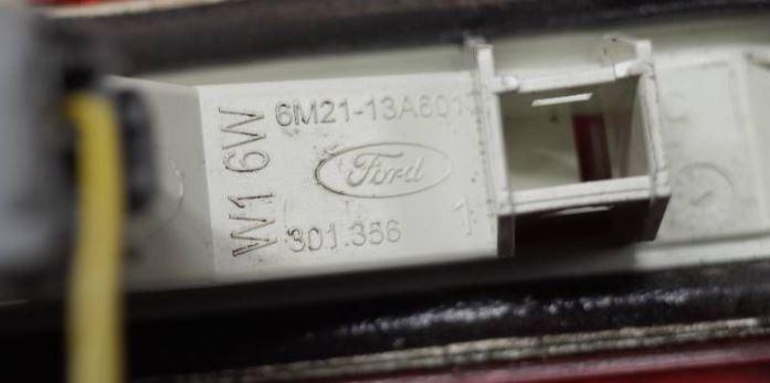 Ford S-max hatchback 1.8 TDCI diesel MT 92 kW 2008  Brzdové svetlo zadné (horné) 89028119 6M2113A601 89039509