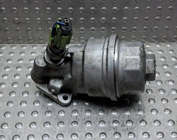 Mini Cooper One I R50/R53 2000-2006 hatchback 1.6 Obal olejového filtra 04777668AA