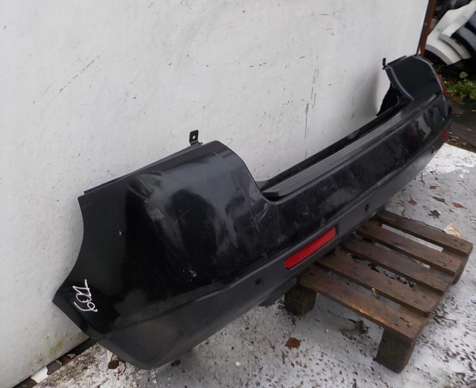 Land Rover Freelander II 2006-2014  2.2 TD4 diesel MT 112 kW 2007  Nárazník zadný