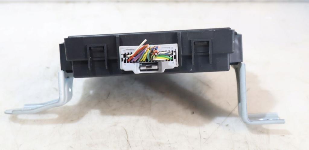 Suzuki Swift Mk7 2010-2017 hatchback 1.2 16v petrol MT 69 kW 2010  Modul komfortu 36780-68LB0ri