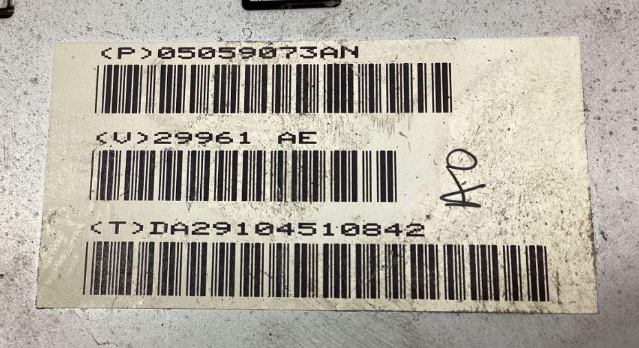 Jeep Grand cherokee WK 2004-2010 suv 4.7 petrol 170 kW 2004  Zosilňovač 05059073AN 29961AE DA29104510842