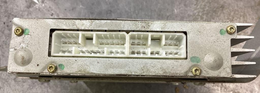 Jeep Grand cherokee WK 2004-2010 suv 4.7 petrol 170 kW 2004  Zosilňovač 05059073AN 29961AE DA29104510842