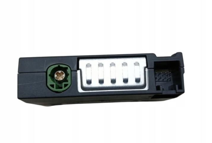 Seat Leon III 2012-2020 combi 1.4 TSI petrol MT 110 kW 2016  USB port 575035736