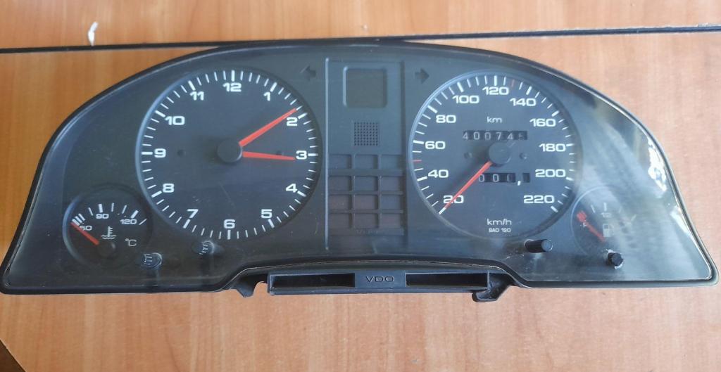 Audi 80 B4 1991-1994 Prístrojová doska 8A0919033E