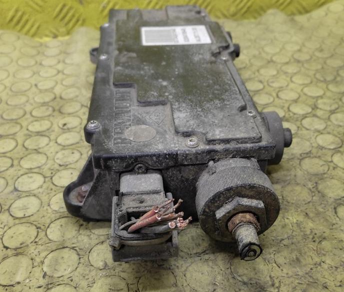 Renault Grand Scenic II 2004-2009 minivan Ručná brzda elektrická 8200418648