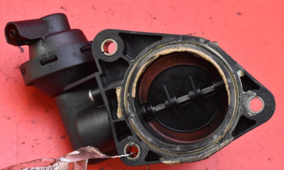 Citroen C8 2002-2014 hatchback 2.2 HDI diesel MT 94 kW 2002  Škrtiaca klapka 9638246680;0928400432