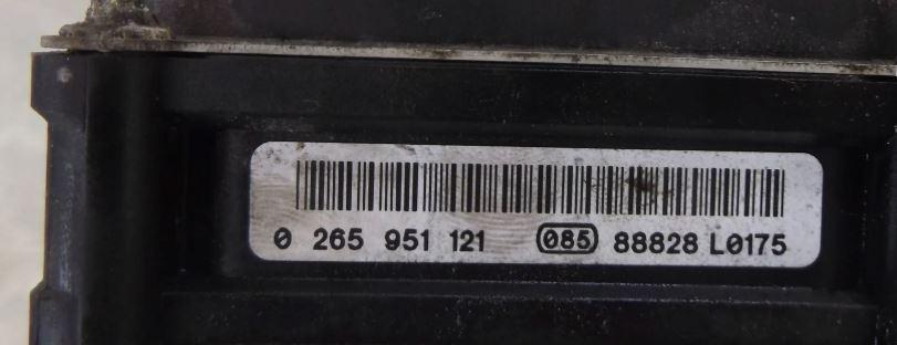 Citroen C4 Grand picasso I 2006-2013 hatchback 1.6 HDI diesel AT 80 kW 2008  Pumpa ABS 9666040380