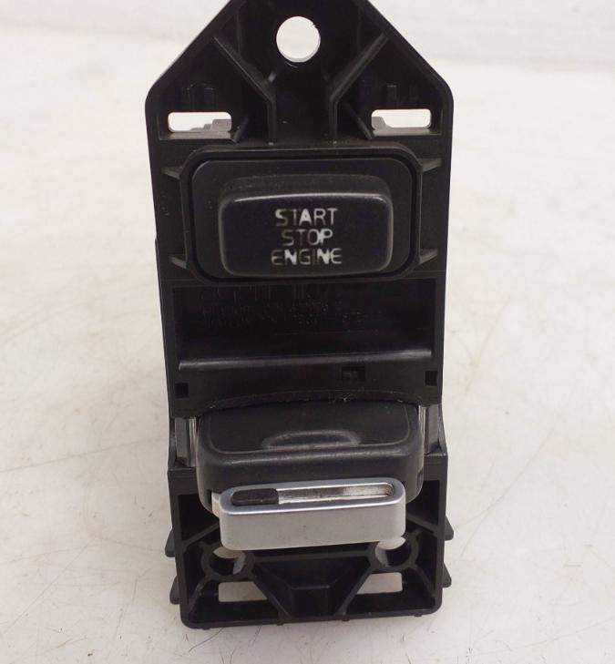 Volvo XC60 I 2008-2017 suv Spínacia skrinka 3043A-6G9FXCVR 8G9N-11572-AB 32900501