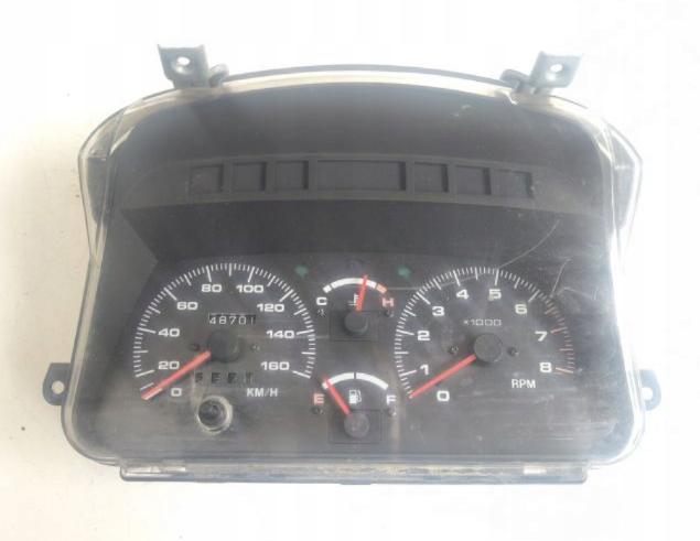 Suzuki Grand Vitara I 1998-2005 suv 1.6  Prístrojová doska 3410074E00