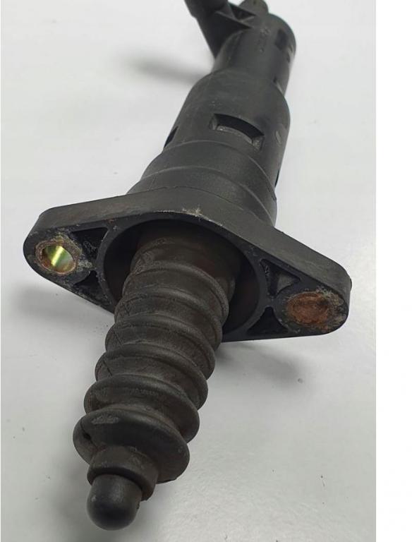 Mitsubishi Colt Z30 VI 2004-2012 hatchback 1.3 16v petrol MT 70 kW 2005  Spojkový valec A4542570379