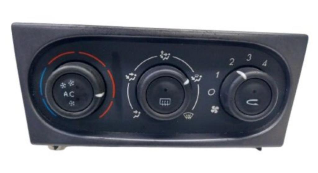 Renault Laguna II 2001-2007 Panel kúrenia/klimatizácie 52485189