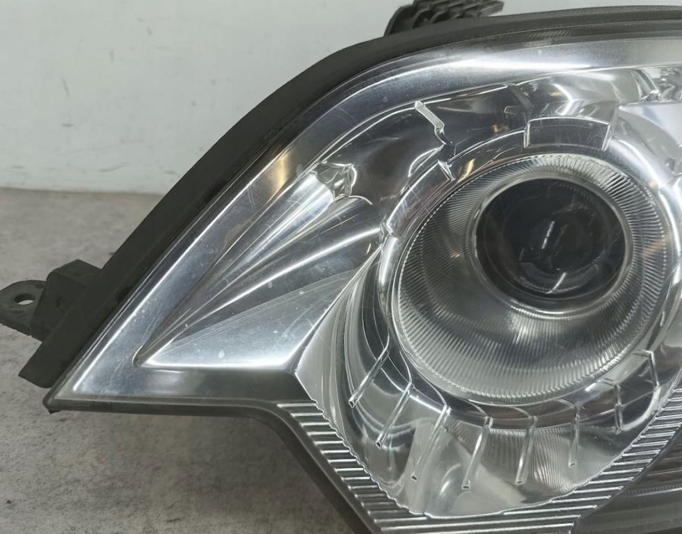 Opel Antara 2006-2015 hatchback 2.2 CDTI diesel AT 120 kW 2011  Svetlo predné ľavé 00024705 ; 5DV00900000