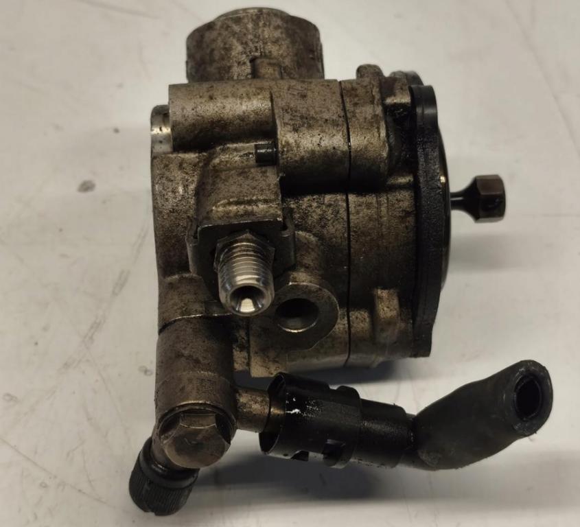 Opel Vectra C 2002-2008 sedan 2.2 16v petrol MT 114 kW Palivové čerpadlo 24465785