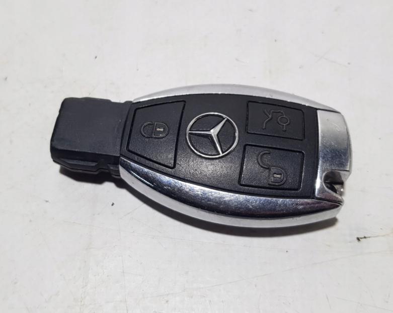 Mercedes GLK X204 2008-2015 Spínacia skrinka A2075450108