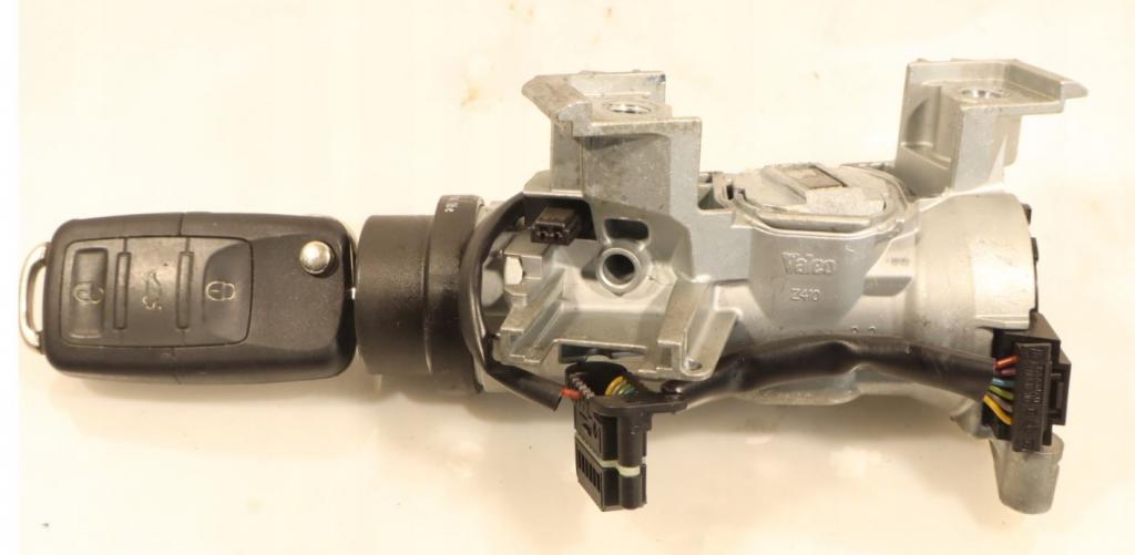 Volkswagen Golf V 2003-2009 combi 1.9 TDI diesel MT 77 kW 2008 Spínacia skrinka 1K0905865ALS