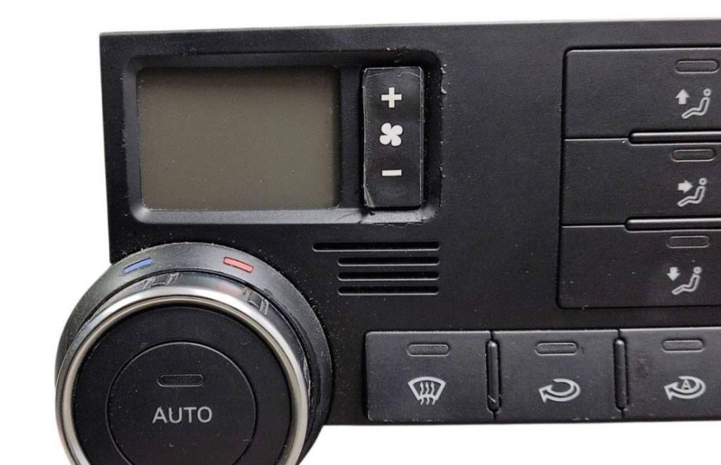Volkswagen Touareg I 2002-2010 hatchback 3.0 TDI diesel AT 165 kW 2006  Panel kúrenia/klimatizácie 7L6907040L
