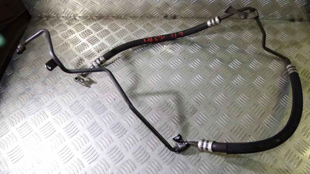 Renault Laguna II 2001-2007 combi 1.9 DCI diesel MT 88 kW 2004  Hadica servočerpadla 8200413027