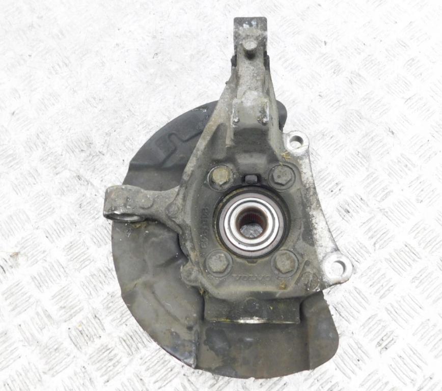 Volvo S60 S80 I V70 II 2.4  2005  Náboj kolesa predný ľavý 9461943