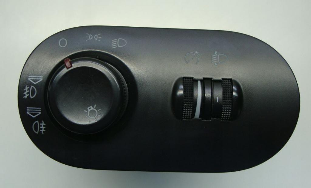 Seat Ibiza III 6L 2002-2008 hatchback 1.4 16v petrol MT 55 kW 2002  Prepínač svetiel 6L1941531AF