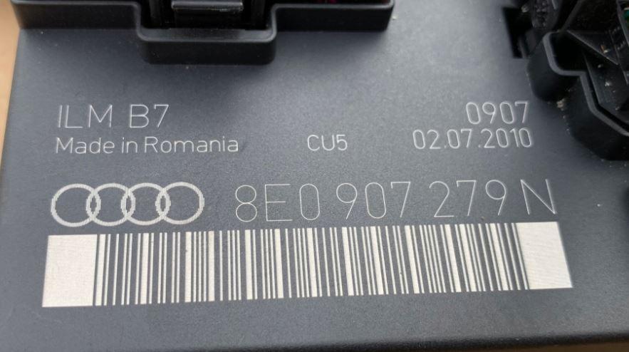 Audi A4 B7 2004-2008 sedan 2.0 TDI diesel MT 100 kW 2004 Modul svetiel 8E0907279N