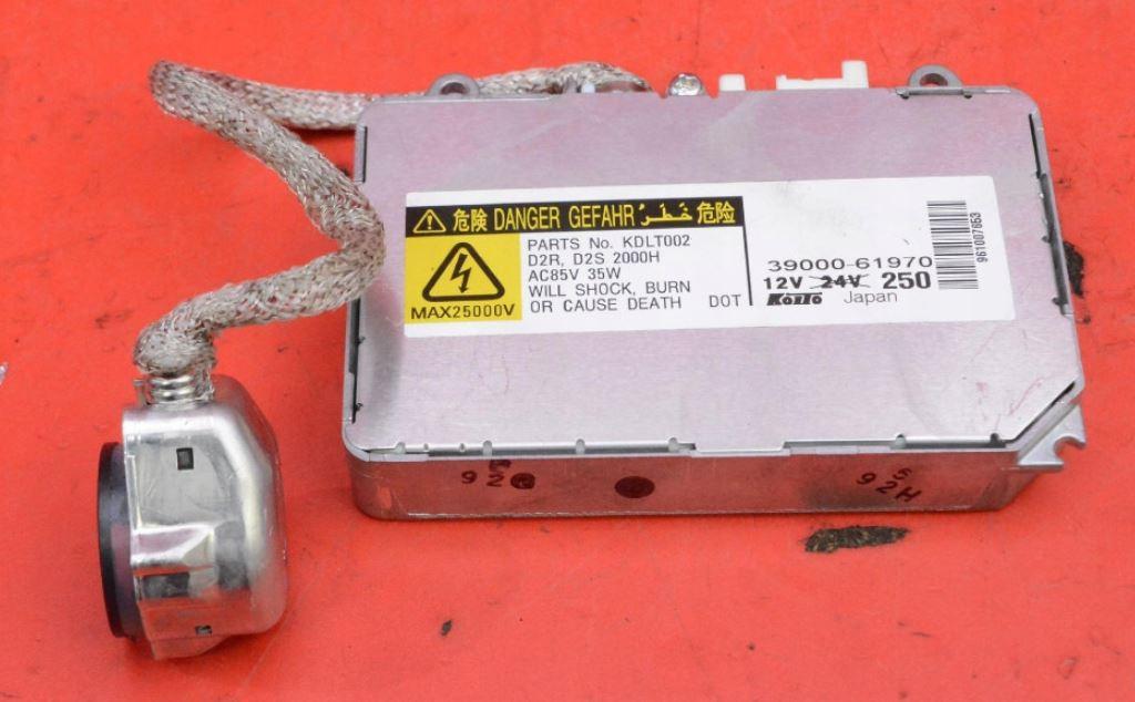 Mazda 6 II GH 2007-2012 hatchback 2.0 CITD diesel 103 kW 2007  Menič xenónu 39000-61970