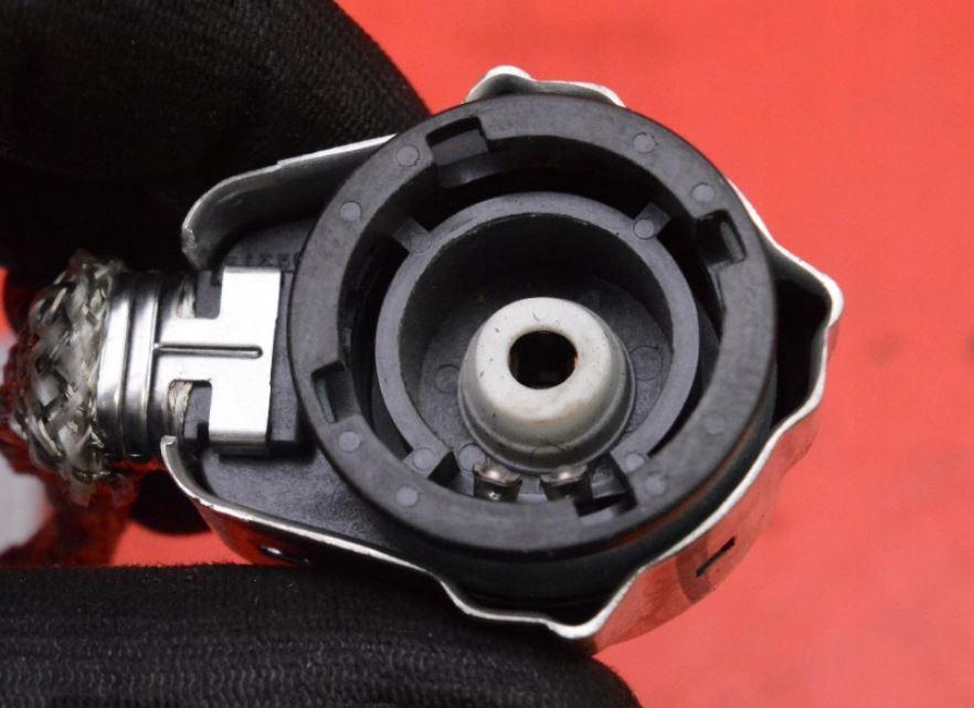 Mazda 6 II GH 2007-2012 hatchback 2.0 CITD diesel 103 kW 2007  Menič xenónu 39000-61970