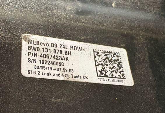 Audi A5 8T 2007-2016 coupe 3.0 TDI diesel AT 176 kW 2010  Nádrž AdBlue 8W0131878BH 8W0131969J