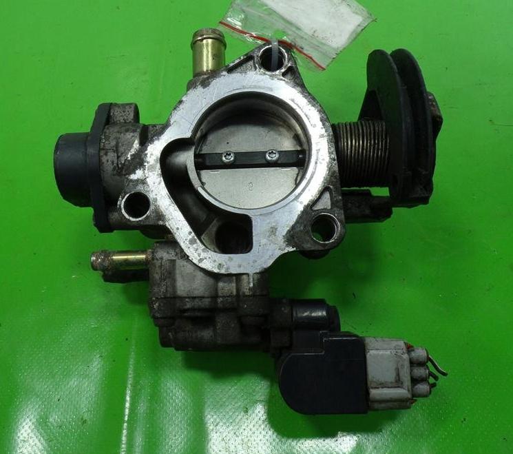 Toyota Corolla E12 2001  2009 hatchback 1.4 VVTI petrol MT 71 kW  Škrtiaca klapka 22270-22050 89452-02040