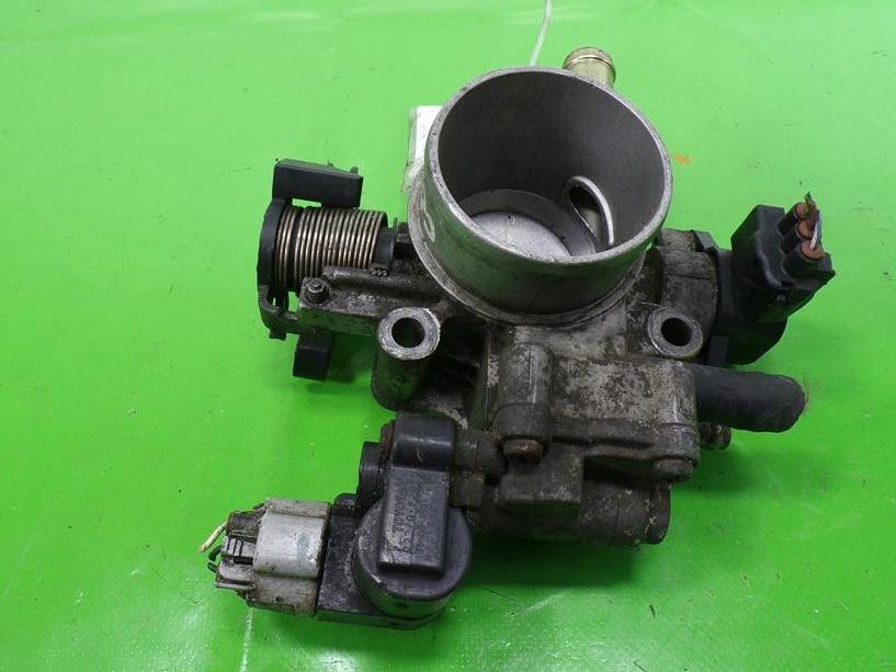 Toyota Corolla E12 2001  2009 hatchback 1.4 VVTI petrol MT 71 kW  Škrtiaca klapka 22270-22050 89452-02040