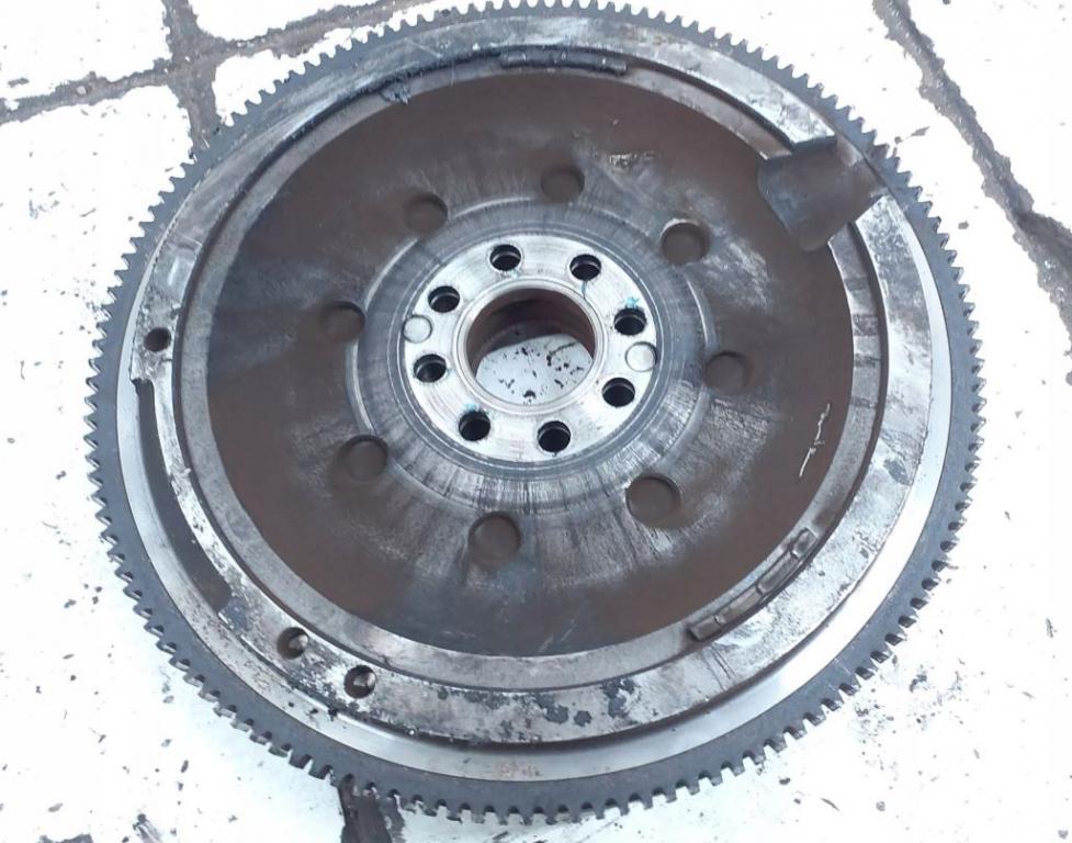 Volvo V70 I 1996-2000 combi 2.5 TDI diesel MT 103 kW 1999  Spojková sada 074141117A ; 074141031T ; 074105266B