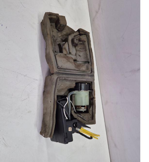 Mercedes A W168 1997-2004 hatchback 1.4 petrol MT 60 kW 2002 Pumpa centrálneho zámku 1688000148