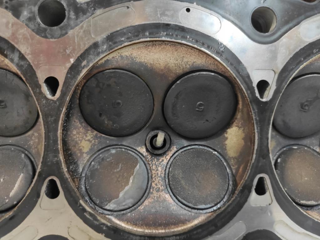 Honda Accord VII 2002-2008 sedan 2.0 16v petrol MT 114 kW Hlava valcov K20A6