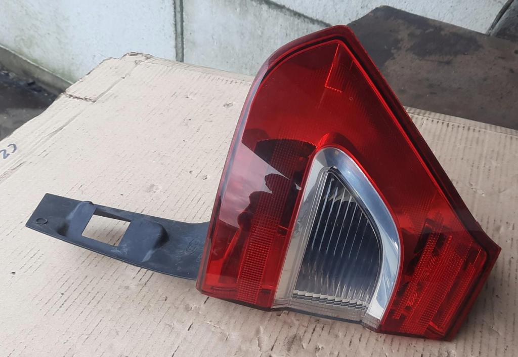 Ford Galaxy Mk3 2006-2015 hatchback Svetlo zadné ľavé 177010-11