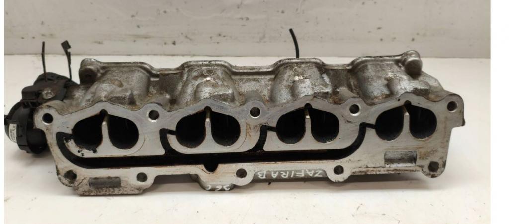 Opel Astra III 2004-2014 hatchback 1.6 16v petrol MT 77 kW 2005  Sacie potrubie 24431920