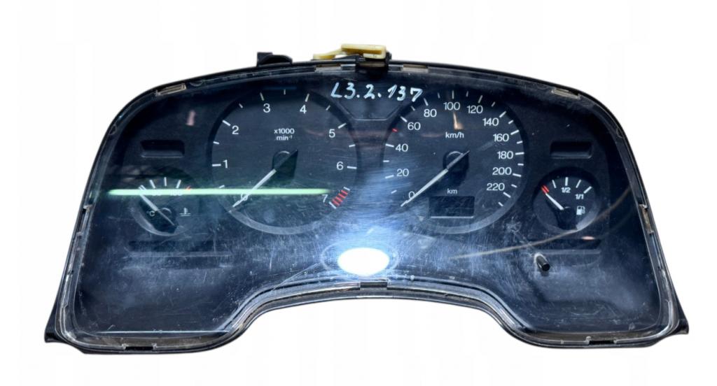 Opel Zafira A 1999-2005 hatchback 1.8 16v Prístrojová doska BW09181213
