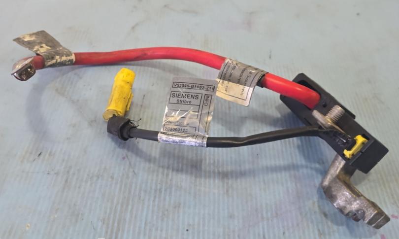 BMW 3 E46 1998-2007 sedan 2.0 24v petrol MT 87 kW 1999  Kábel batérie kladný (+) 0762239030