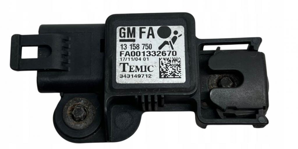 Opel Astra III 2004-2014 hatchback 1.4 16v petrol MT 66 kW 2006  Snímač nárazu 13158750