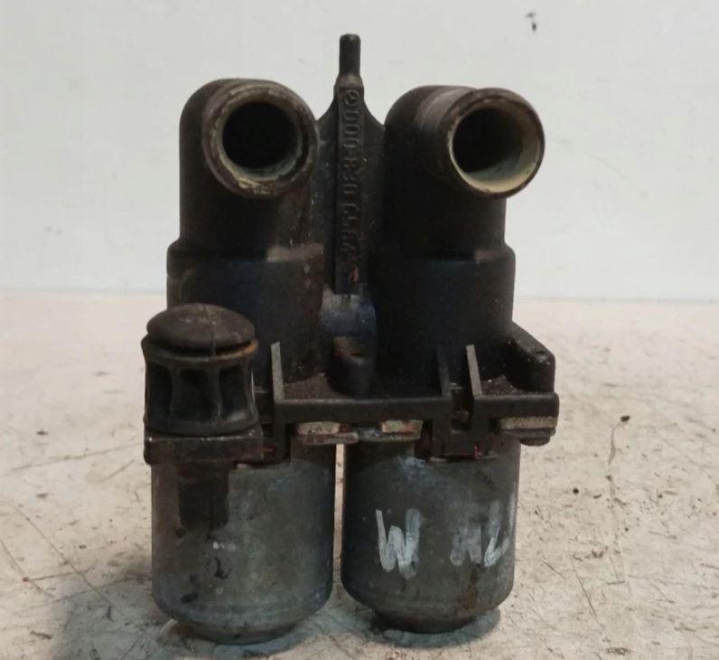 Mercedes A W168 1997-2004 hatchback 1.4 petrol MT 60 kW 2002  Ventil ostatné 0008306584