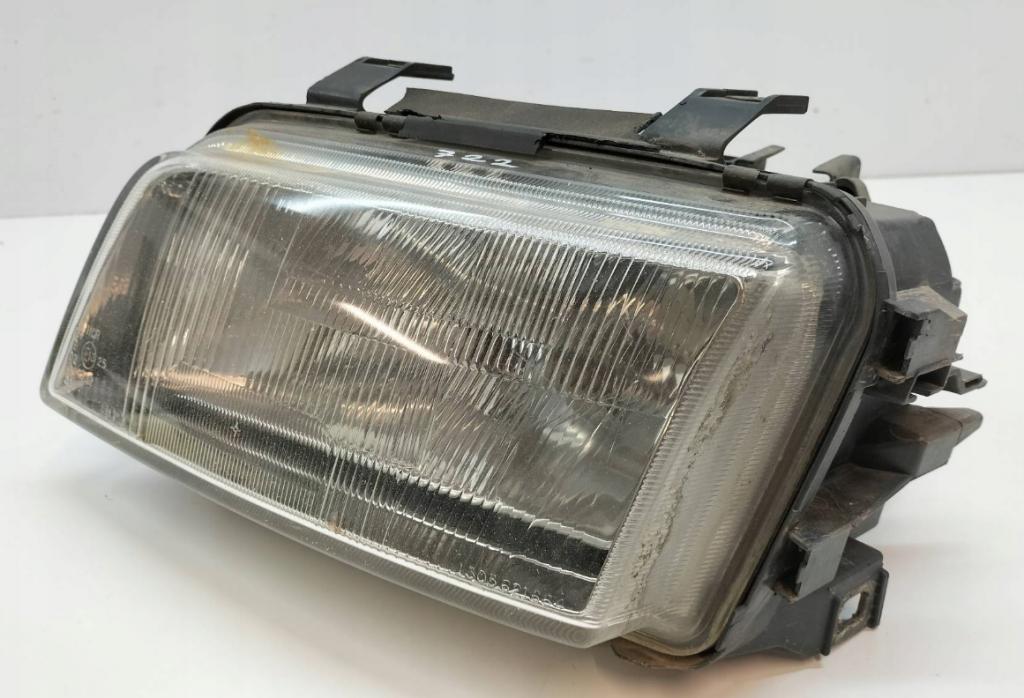 Audi A4 B5 1994-2001 Svetlo predné ľavé 8D0941003E