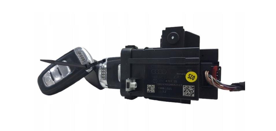 Audi A5 8T 2007-2016 sedan 1.8 TFSI petrol MT 118 kW 2010  Spínacia skrinka 8K0909131C